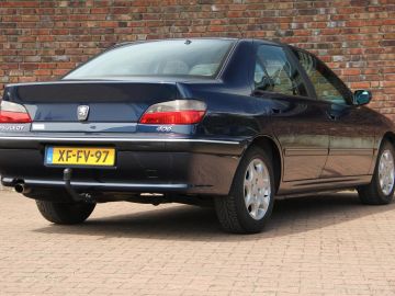 Peugeot 406
